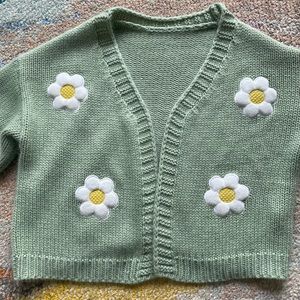Mod Daisy Cropped Cardigan Size Small